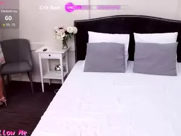 xaevynne – webcam model profile photo Image 12