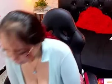 emeraldcotton – webcam model profile photo Image 2