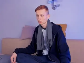 little_poetry – webcam model profile photo Image 5