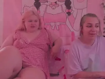 your_dolls – webcam model profile photo Image 14