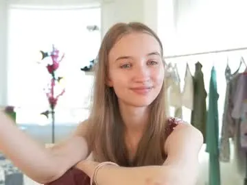 loving_ladies – webcam model profile photo Image 2