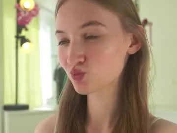 loving_ladies – webcam model profile photo Image 6