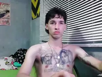 pinkypuppa – webcam model profile photo Image 15