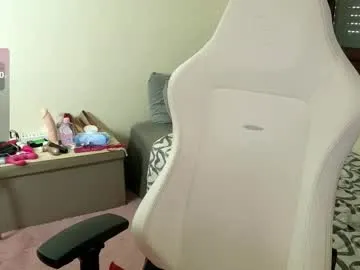 aciddroll – webcam model profile photo Image 2