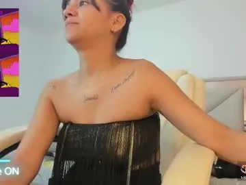 astridwet – webcam model profile photo Image 18