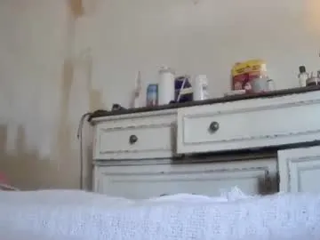 indulgencex – webcam model profile photo Image 4