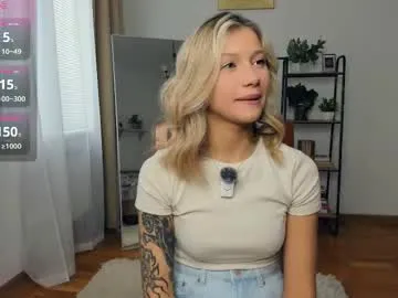 zoe_sky_ – webcam model profile photo Image 15