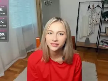 zoe_sky_ – webcam model profile photo Image 3