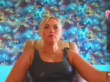 tilliecristello – webcam model profile photo Image 10