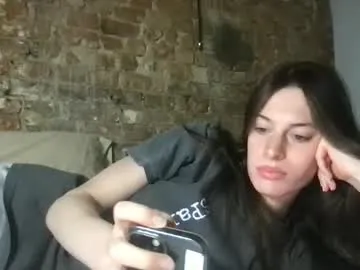 loving_ladies – webcam model profile photo Image 15