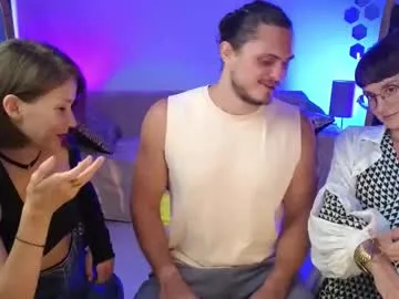 loving_ladies – webcam model profile photo Image 16