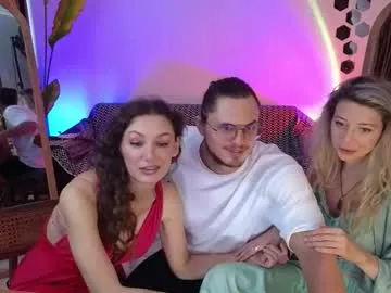 loving_ladies – webcam model profile photo Image 7