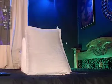 luis7777hui – webcam model profile photo Image 11