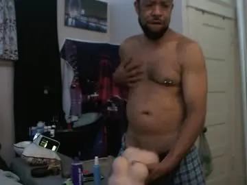 pinkypuppa – webcam model profile photo Image 6