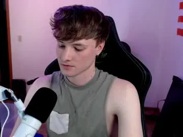 magical_mermaids – webcam model profile photo Image 2