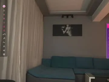 katarasimon – webcam model profile photo Image 13