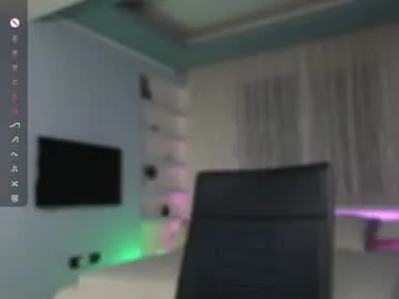 katarasimon – webcam model profile photo Image 4