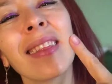 blue_bow – webcam model profile photo Image 6