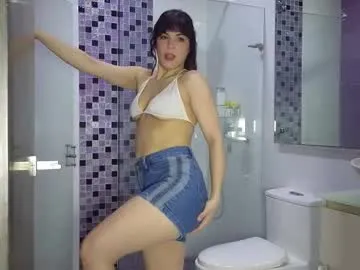 serena___ – webcam model profile photo Image 15