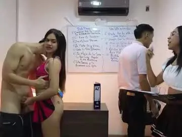 serena___ – webcam model profile photo Image 4