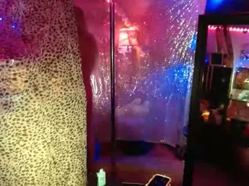 hemiplekta – webcam model profile photo Image 3