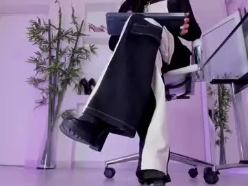 alisonita – webcam model profile photo Image 11