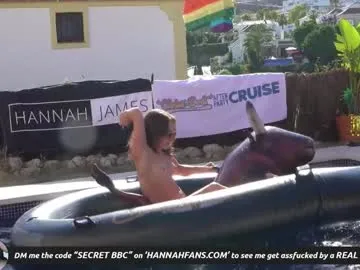 your_dolls – webcam model profile photo Image 11