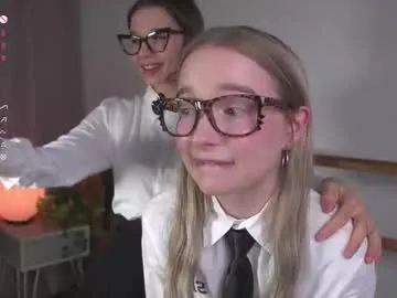 jiyonaa – webcam model profile photo Image 16