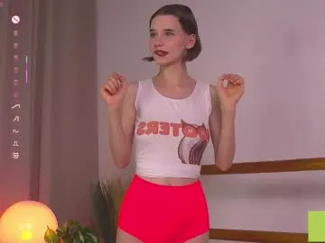 jiyonaa – webcam model profile photo Image 6