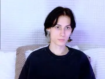 sweetyoops – webcam model profile photo Image 10