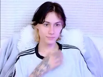 sweetyoops – webcam model profile photo Image 14