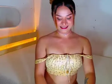 petites_perles – webcam model profile photo Image 3