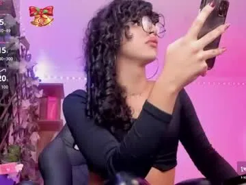 loving_ladies – webcam model profile photo Image 9