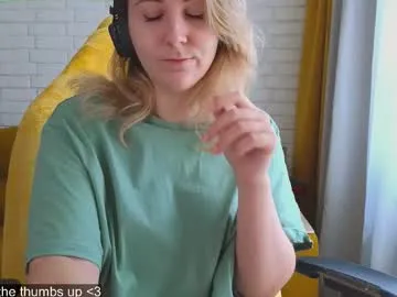 emilyrosss_ – webcam model profile photo Image 2