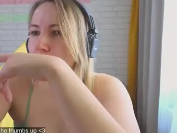 emilyrosss_ – webcam model profile photo Image 4