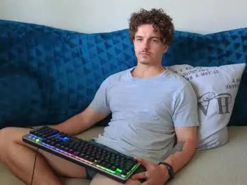 luis7777hui – webcam model profile photo Image 11