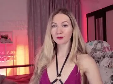 angelsofaurora – webcam model profile photo Image 12