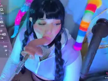 blue_bow – webcam model profile photo Image 2