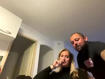 milyy_vermont – webcam model profile photo Image 2