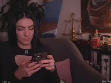 superstarxx – webcam model profile photo Image 14