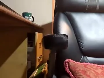 sexxxsirens – webcam model profile photo Image 4