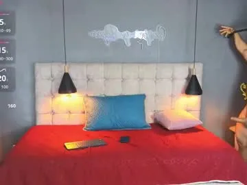 rose__luck – webcam model profile photo Image 13