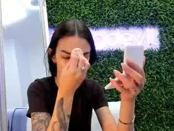 loving_ladies – webcam model profile photo Image 5