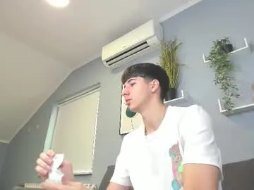 pinkypuppa – webcam model profile photo Image 10