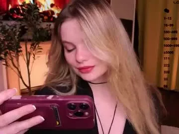 kitty__sophie – webcam model profile photo Image 8