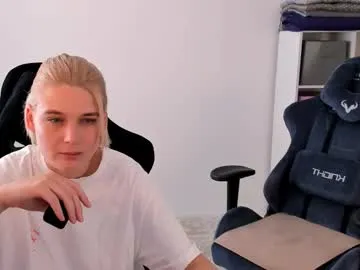 bigbuttsarena – webcam model profile photo Image 10