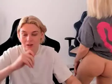 bigbuttsarena – webcam model profile photo Image 12