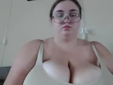 loving_ladies – webcam model profile photo Image 11