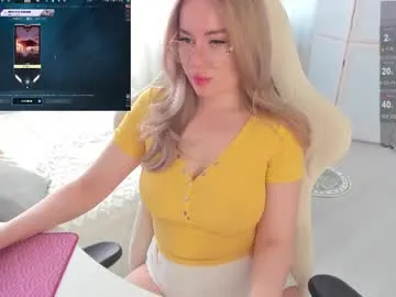 carmela_fox – webcam model profile photo Image 4