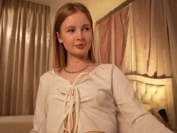 wet_dreamm22 – webcam model profile photo Image 2